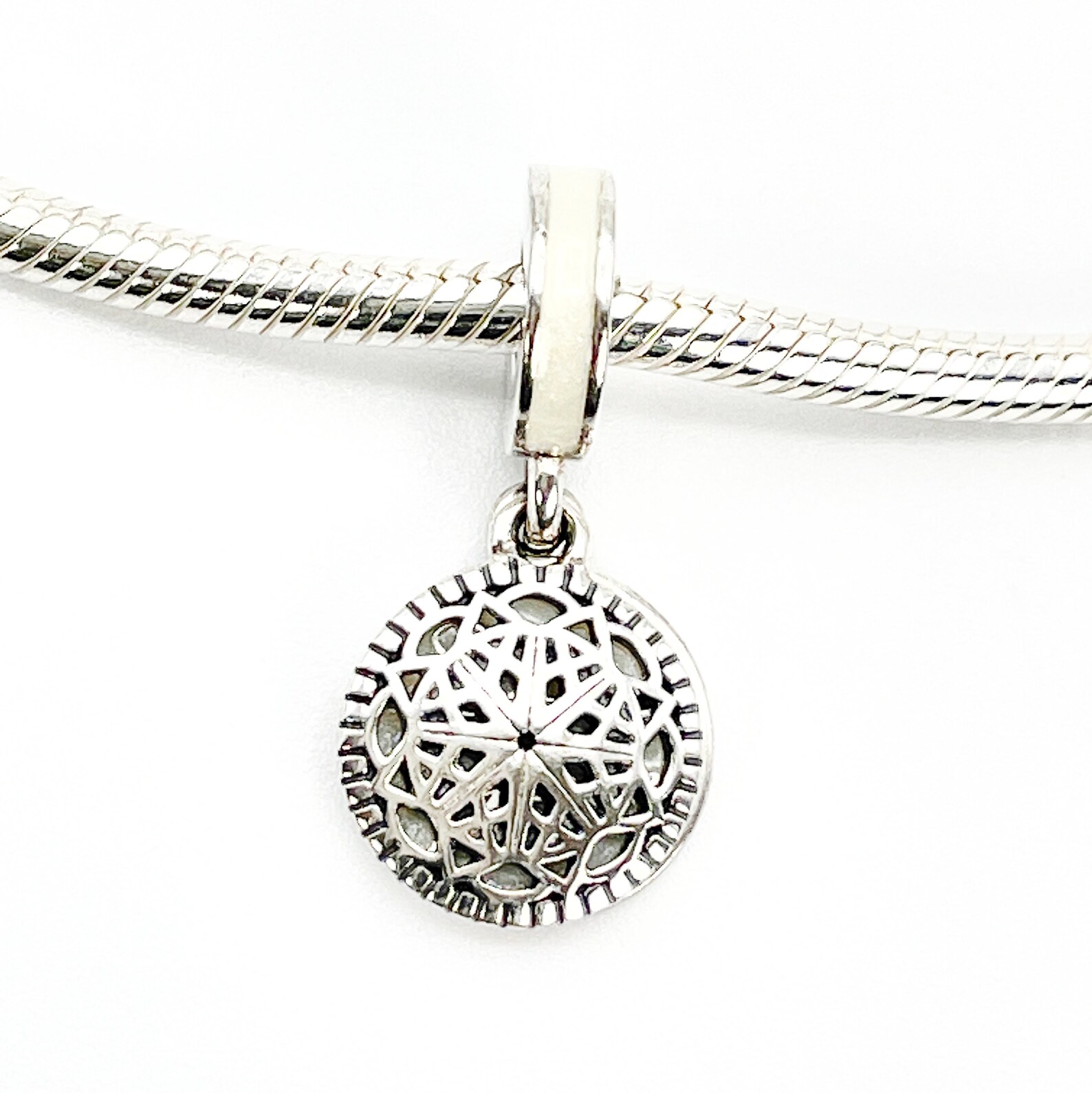 PANDORA Love Yoga Sterling Silber Anhänger mit weißer Emaille Etsy