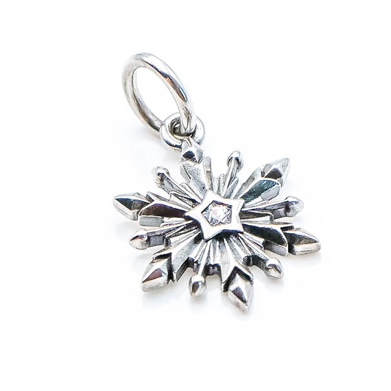 Pandora frozen deals snowflake charm