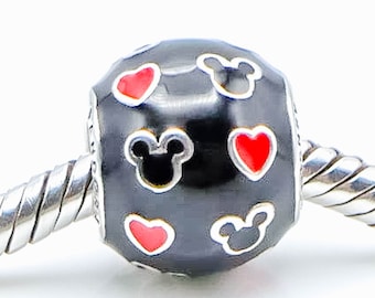 PANDORA Disney Mickey Mouse en harten sterlingzilveren bedel, rood en zwart emaille