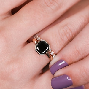 Bezel Black Diamond Ring, Black Diamond Engagement Ring, Alternative Engagement Ring, 14K Rose Gold Black Diamond Ring- READY TO SHIP