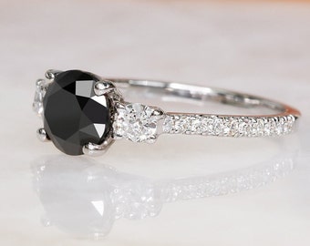 Alternative Engagement Ring, Black Round Diamond Ring, Black Diamond White Gold Ring, Black And White Diamonds Gold Ring