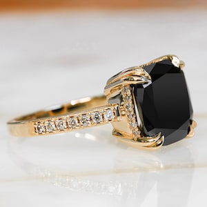 Art Deco Engagement Ring,  Black Diamond Claw Prongs Ring, Yellow Gold Ring, Cushion Black Diamond, Natural Black Diamond Jewelry