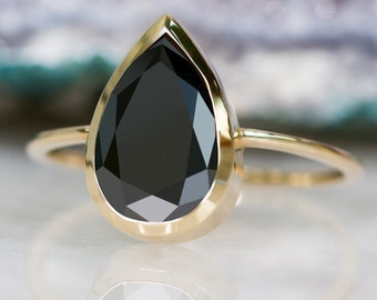 Pear Shaped Black Diamond Bezel Ring, 14K Yellow Gold, Minimalist Unique Ring, Alternative Engagement Ring, Natural Black Diamond Jewelry