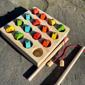 Juego de pesca magnético de madera personalizado, juguete de pesca infantil con nombre personalizado, juego educativo para aprender los números, regalo de cumpleaños para niños pequeños.