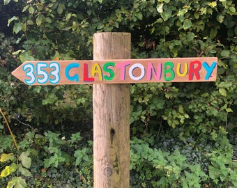 1 x Customised Festival Sign, UK Shop, Yard Sign, Personalised Sign, Mileage Destination Sign, Garden Fest, Festival Decor, Boho Wedding