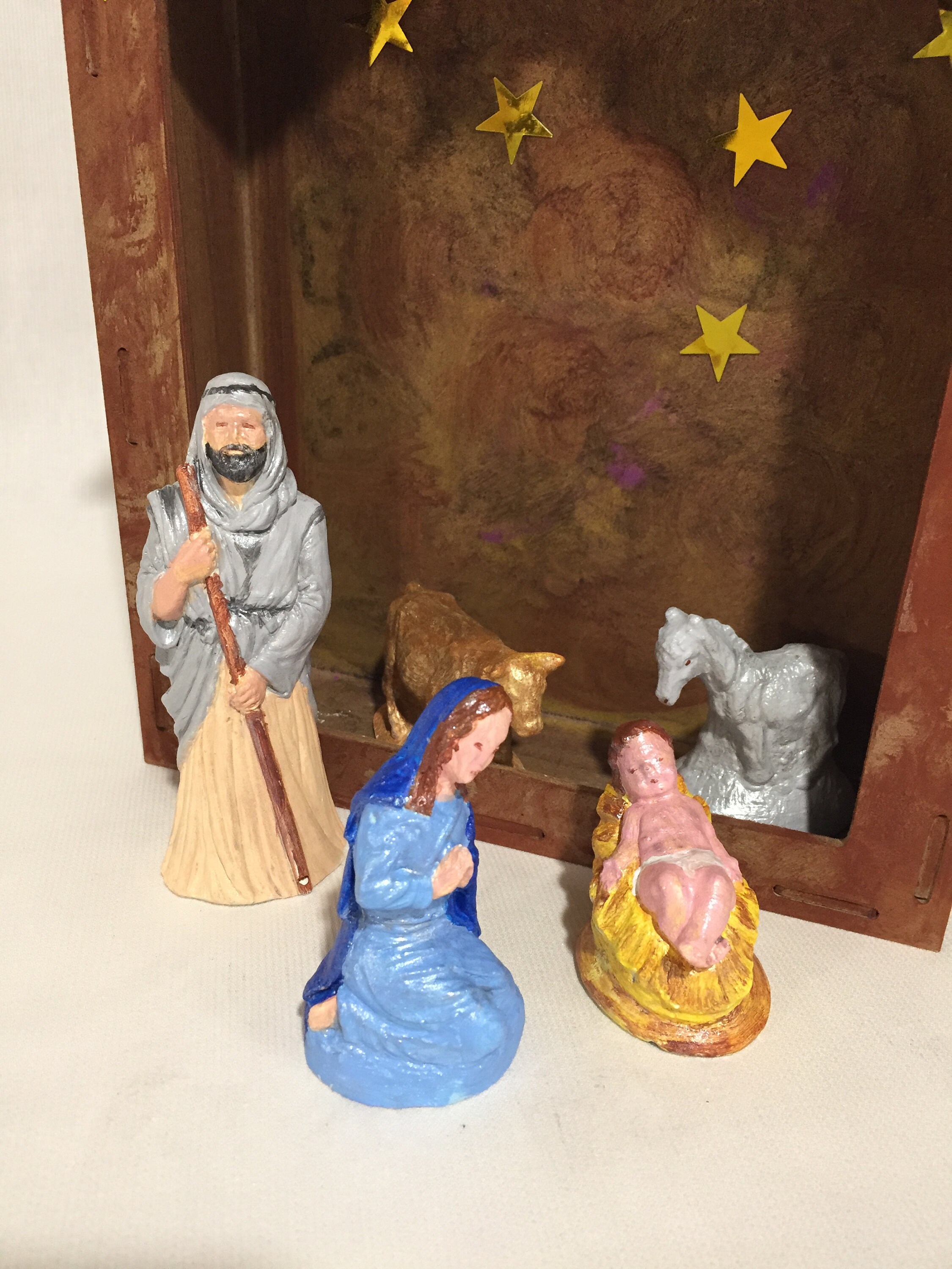 5 Grands Santons de La Crèche Nöel avec Étable