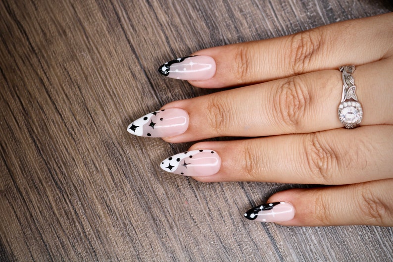 Magical Star Black & White Press On Nails Nails False Nails Fake Nails Stick On Nails Medium Almond image 3