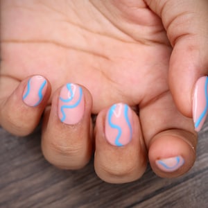 Bright Summer Blue Line Art Press On Nails | Nails | False Nails | Fake Nails | Stick On Nails | Short Oval