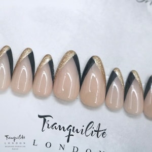 Black & Gold V French Nails Press On Nails | Nails | False Nails | Fake Nails | Stick On Nails | Medium Almond