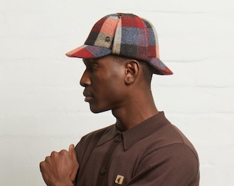 Genuine Wool Lock & Co Hatters Tweed Deerstalker Hat in Lovely