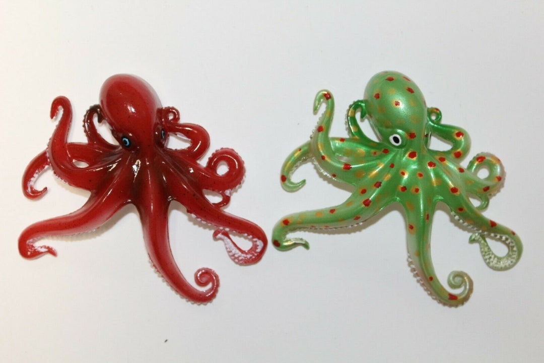 Tropical Aquarium Theme Octopus Cake Toppers Moisture Resistant Brilliant  Colors 3-D Details 01s 09s Fast Free Shipping 