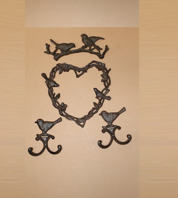 2023 Best Valintines Gift Idea Cast Iron Hooks for Wall / Heart Wreath Love  Birds 4 Fast Free Shipping 