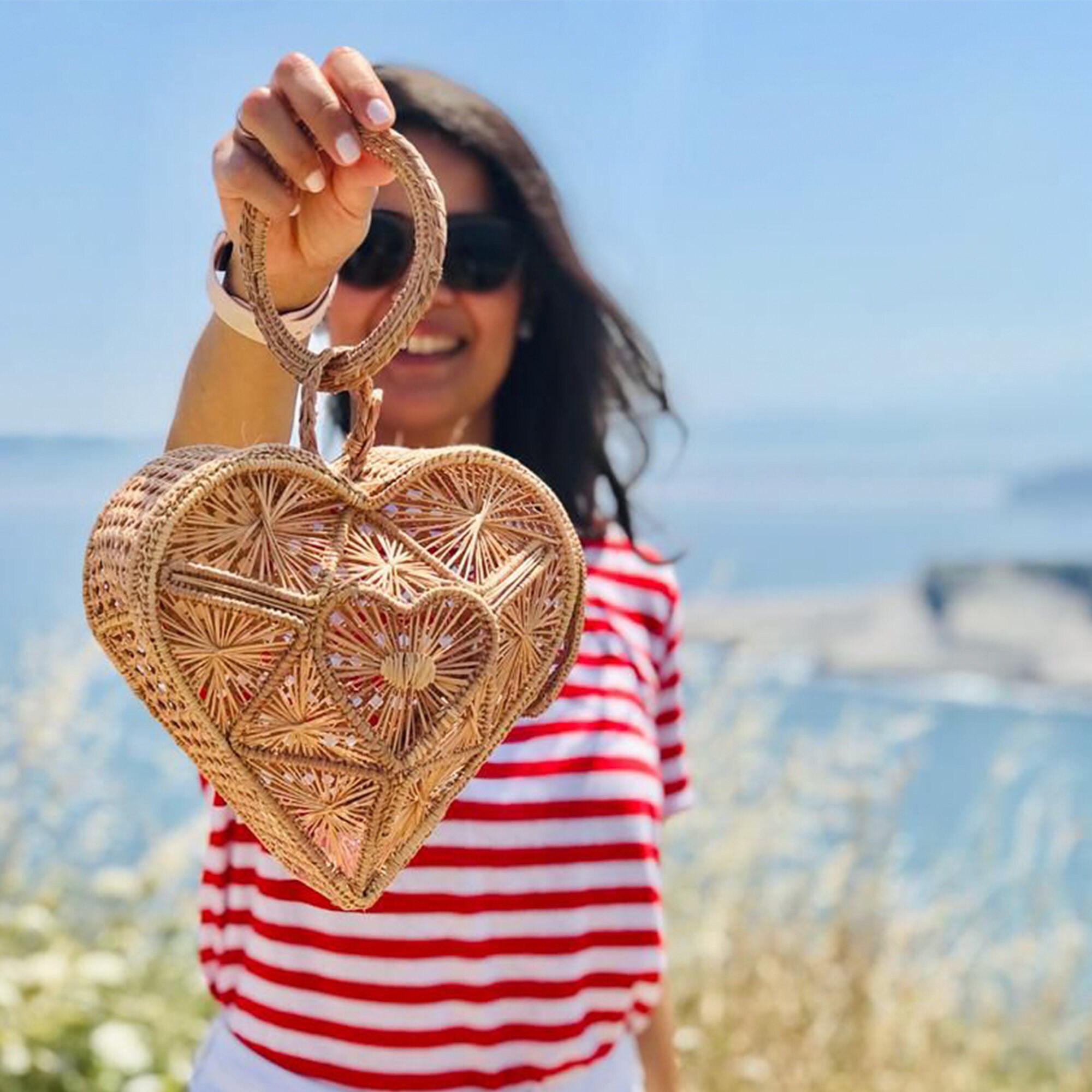 Heart Shaped Straw Bag Palm Bag Handmade Purse With Top Handle Iraca Palm Handbag Peach Pink Mint Green Natural Colors Etsy Canada