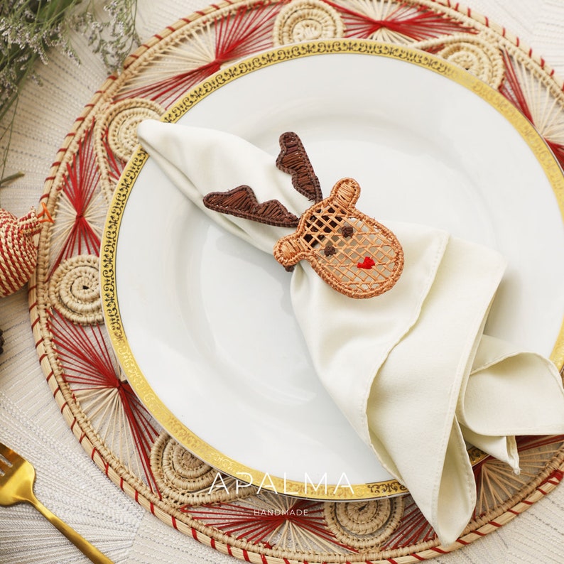 Christmas Napkin Rings Reindeer, 3 leaves, Christmas Tree For Holiday's Table Decor image 3