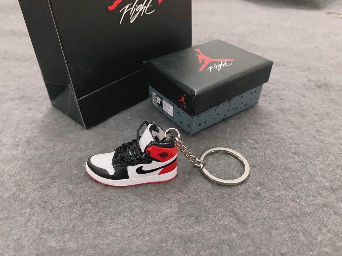Hypebeast 3D Nike/Air Jordan/Off White Mini Sneaker Keychain Etsy