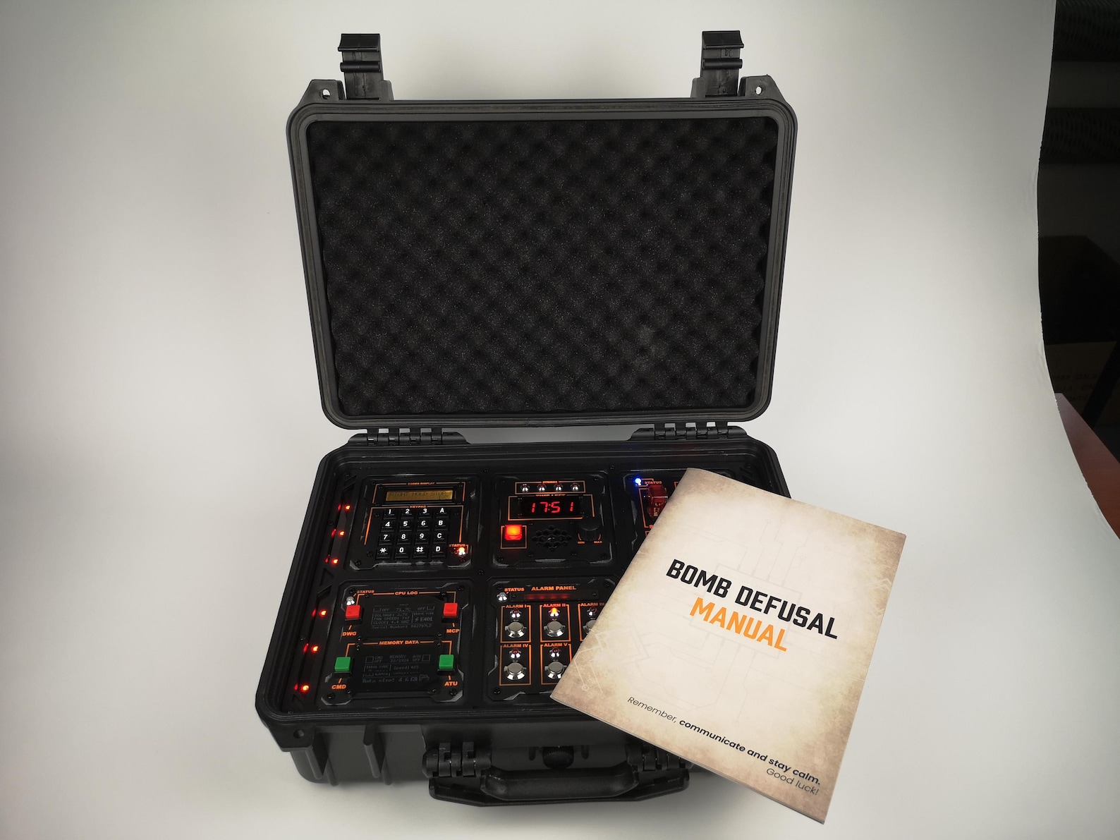 Defuse the Bomb - Standalone Escape Game - Etsy