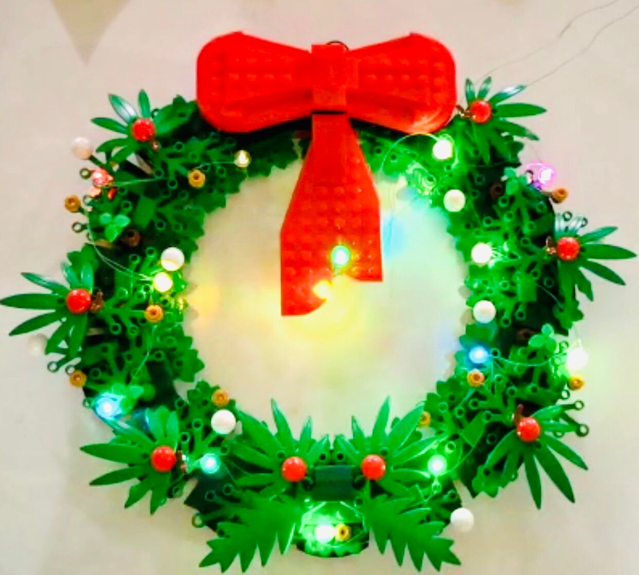 lego wreath lights