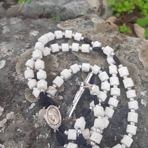 Natural stone Medjugorje rosary, Virgin Mary rosary, christian rosary, handmade rosary, Catholic rosary, blessed rosary