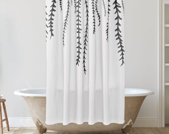 Cortina de ducha rústica en blanco y negro con hojas y ramas, ideas de decoración de baños con temática natural, cortina de ducha bohemia botánica única