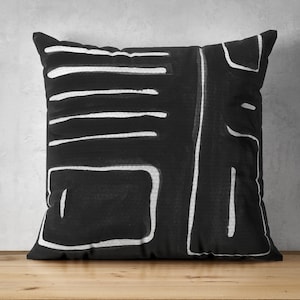 Decorative Black and White Pillow Cover, Farmhouse Home Decor, A designer pillowcase with a minimalist illustration, Retro cushion