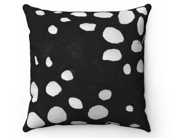 black and White Pillow, Geometric polka dot pillow, Modern Farmhouse Cushion, Boho Throw Pillow, Minimalist Living Room, Abstract Pillow