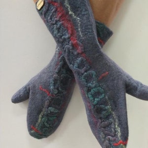Gray red green fingerless gloves. Elegant Mittens,winter fingerless glovess. accessories felted women, gift for her, Sizes M