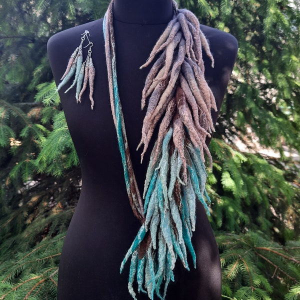 Sjaal-kraag ketting turquoise-lila en roze kleur Cadeau voor een favoriet cadeau aan een vrouw voor het verjaardagsherdenkingscadeau Origineel vilten