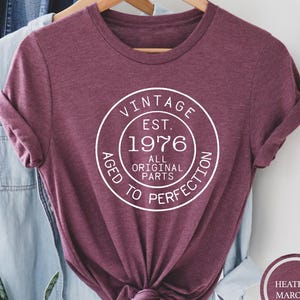 Vintage 1976 T-Shirt - Aged to Perfection - Birthday Gift Tee