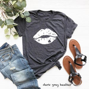Irish Kiss Shirt, St Patricks Day Shirt, Ireland Shirt, Funny Irish Shirt, Womens St Paddys Day Shirt, St Pattys Day Shirt, Kiss Me Irish