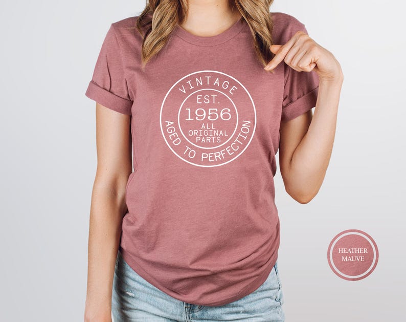 Vintage 1956 Birthday Shirt, Aged to Perfection Tee, 70th Birthday Gift imagen 2