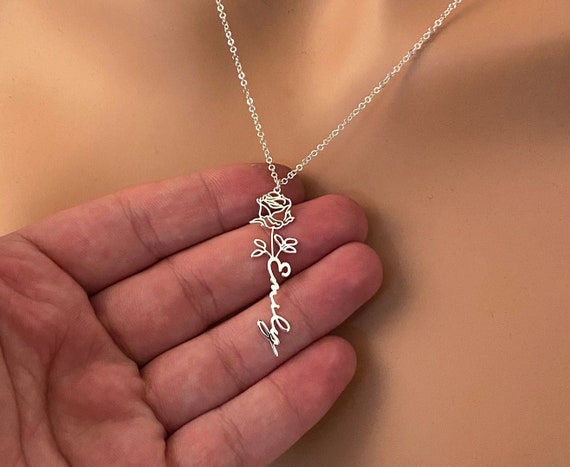 Collana Personalizzata Con Nome E Fiore Del Mese Di Nascita | Gioiello Regalo Donna In Acciaio Argento/Oro/Oro Rosa