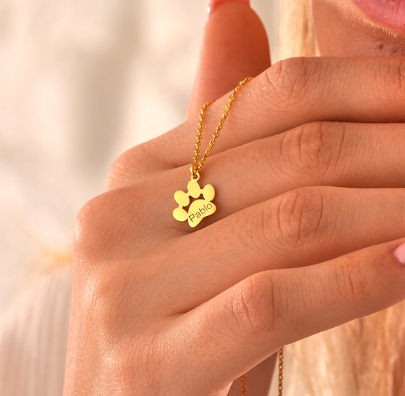Paw Print with Name Necklace Paw Print with Name Necklace