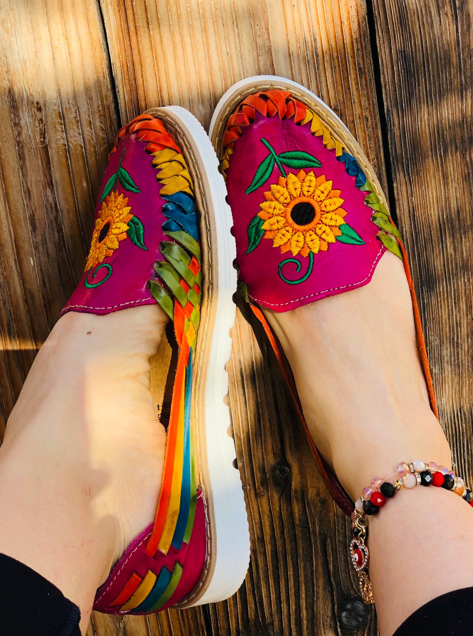 huaraches with sunflower