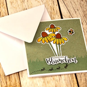 Geburtstagsblumen Karte Blüten Schmetterling Biene Handarbeit Garten Frau Papier quadratisch salbeigrün Garten gelb weiß Geschenk Freundin