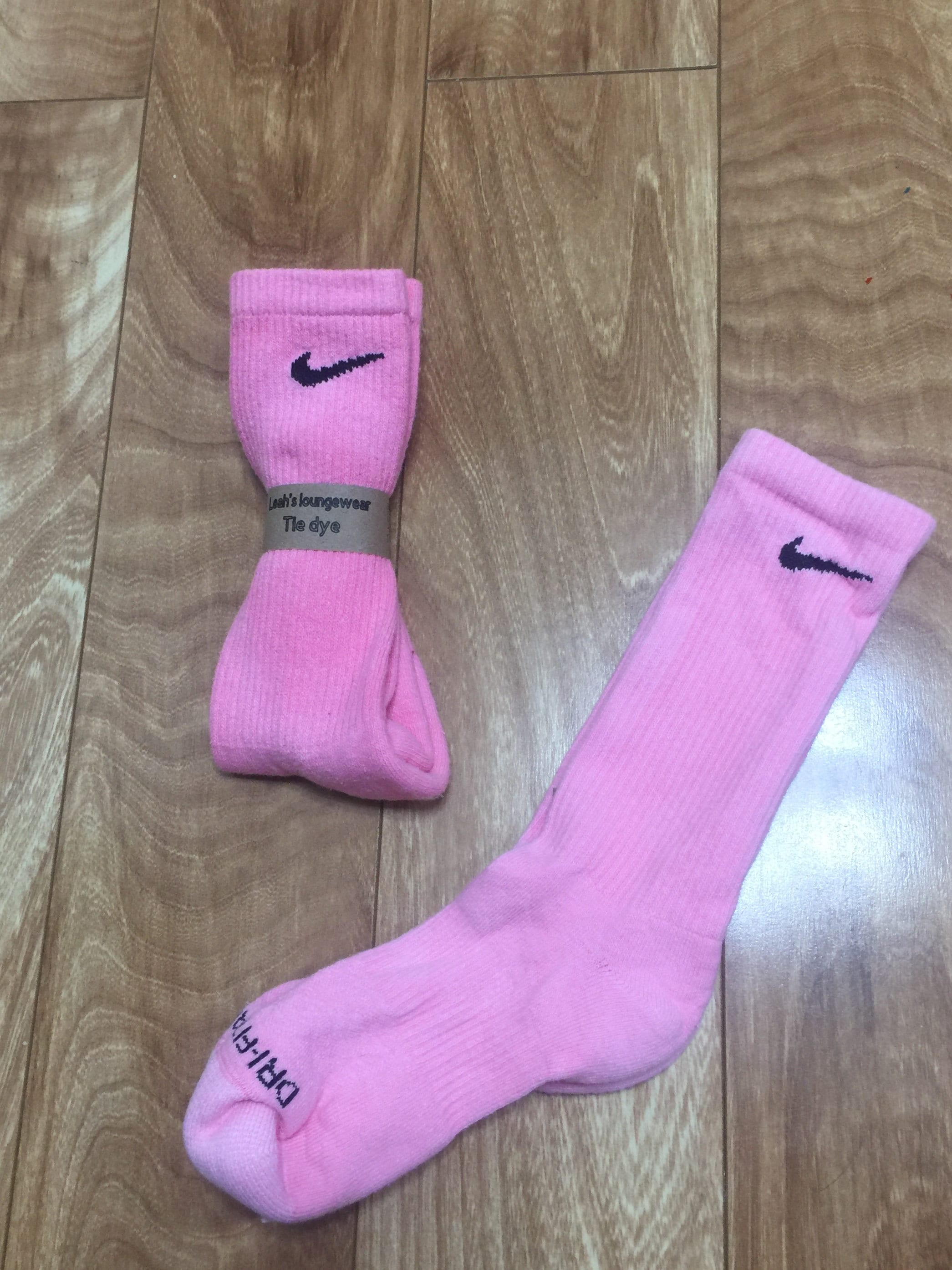 coloured nike socks
