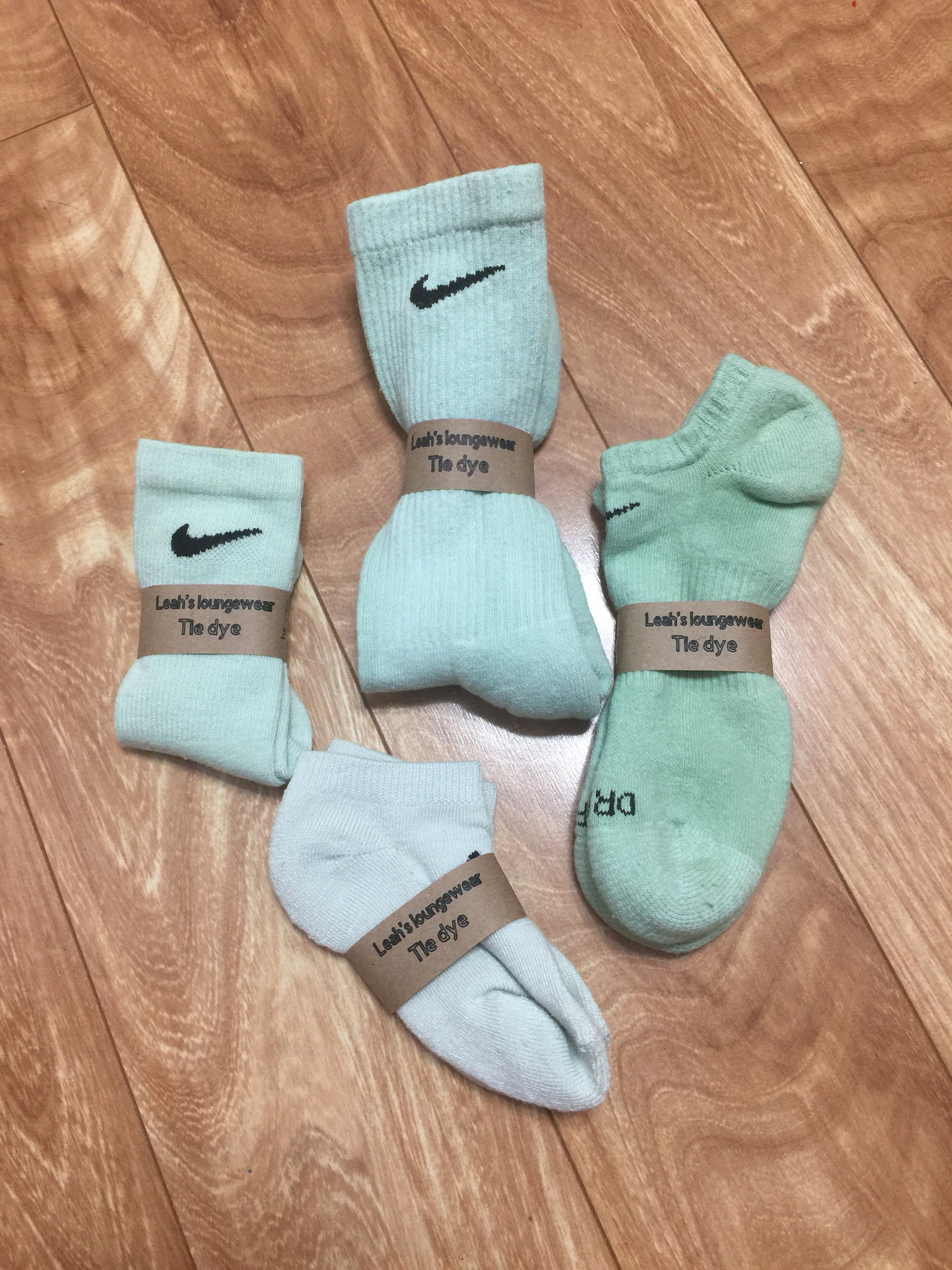 volt green nike socks
