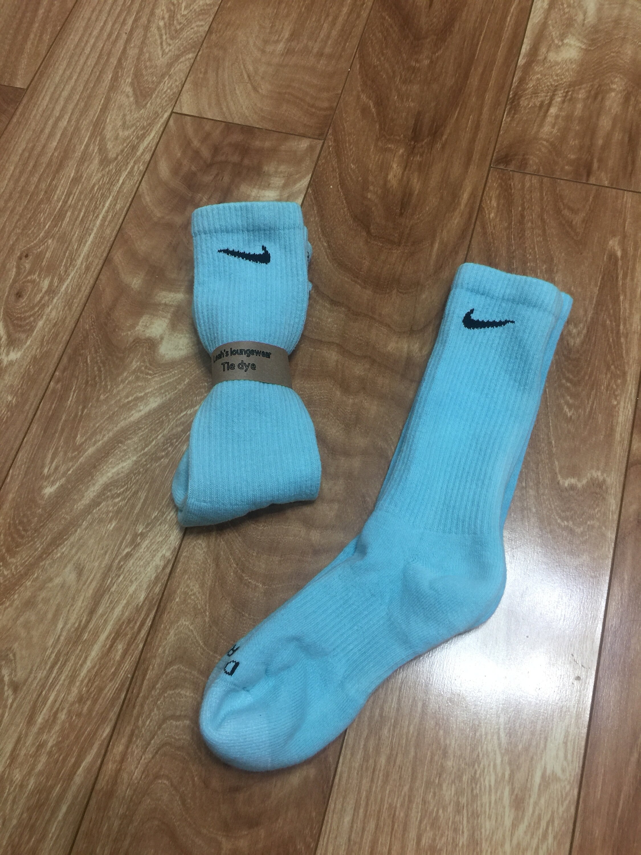 coloured nike socks