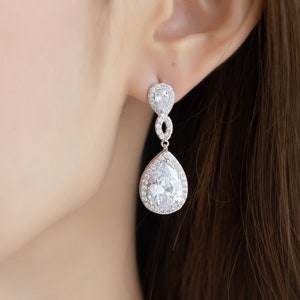 Twisted Style Bridesmaid Earrings for Brides, High Quality Cubic Zirconia Bride Wedding Earrings, CZ Wedding Jewellery