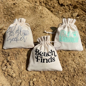 Beach Bags, Beach Finds Bag, Beach Treasures Bag, Shells, Sea Glass, Pebbles, Driftwood.