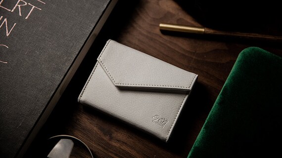Leather cheap card carrier
