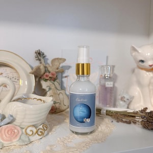 Esoterisches Milch Körper- und Haarparfum, Neptunkern, holographisches Glitzerparfum, Sirenenkern, Meerjungfrauparfum, Parfum für Fische