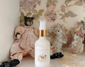 Chamomile moon Body Mist, Relaxing Gender Neutral Perfume