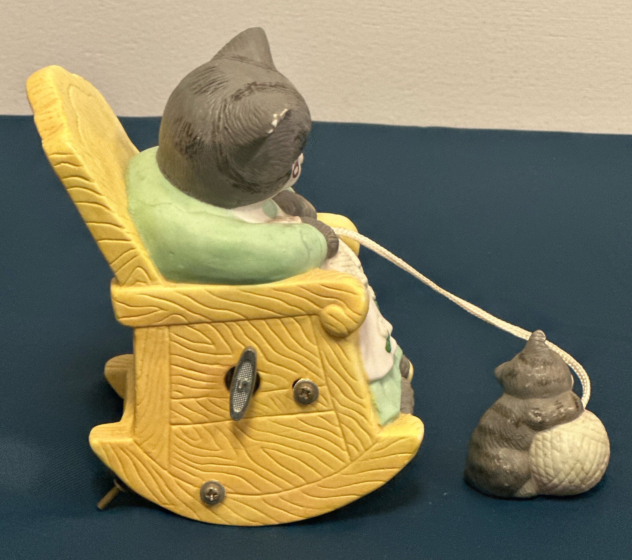 フランス製 トレー cat lady smoking playing piano フランス製 トレー