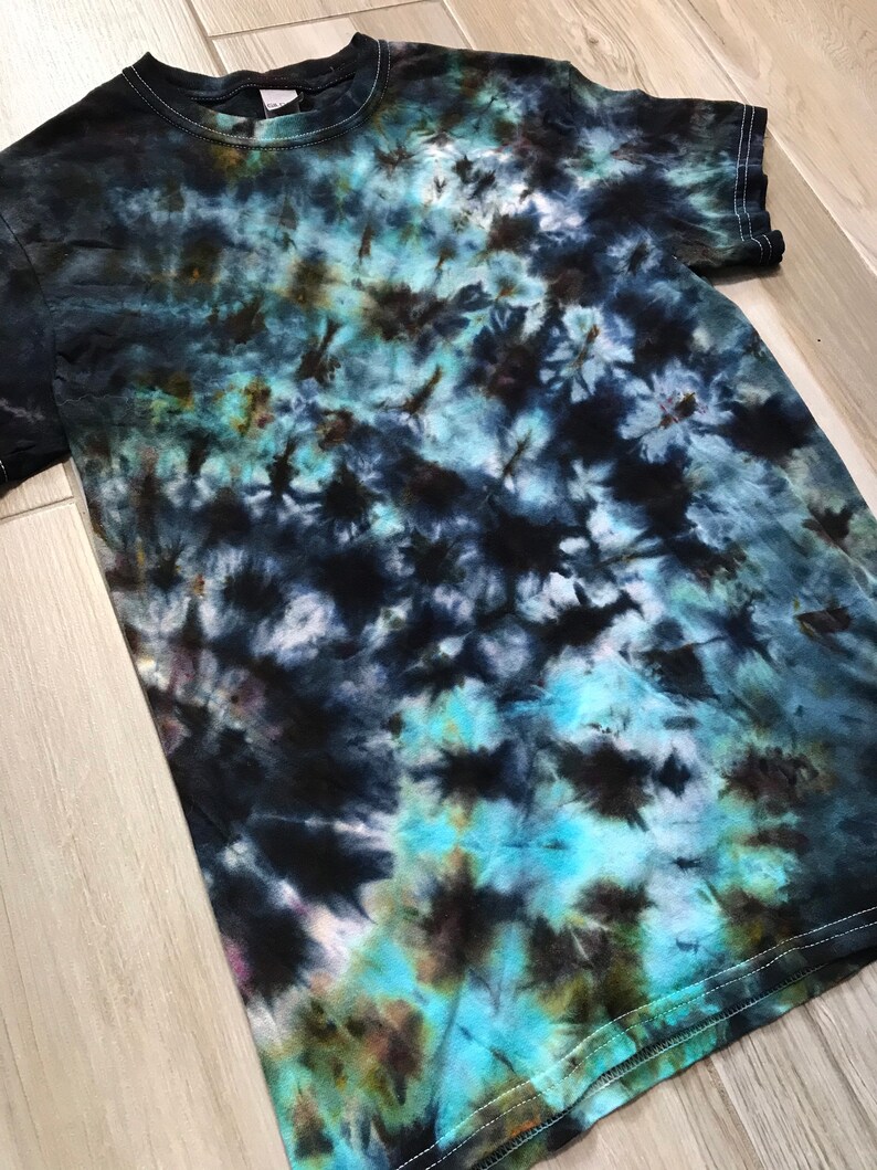Adult small Tiedye tshirt