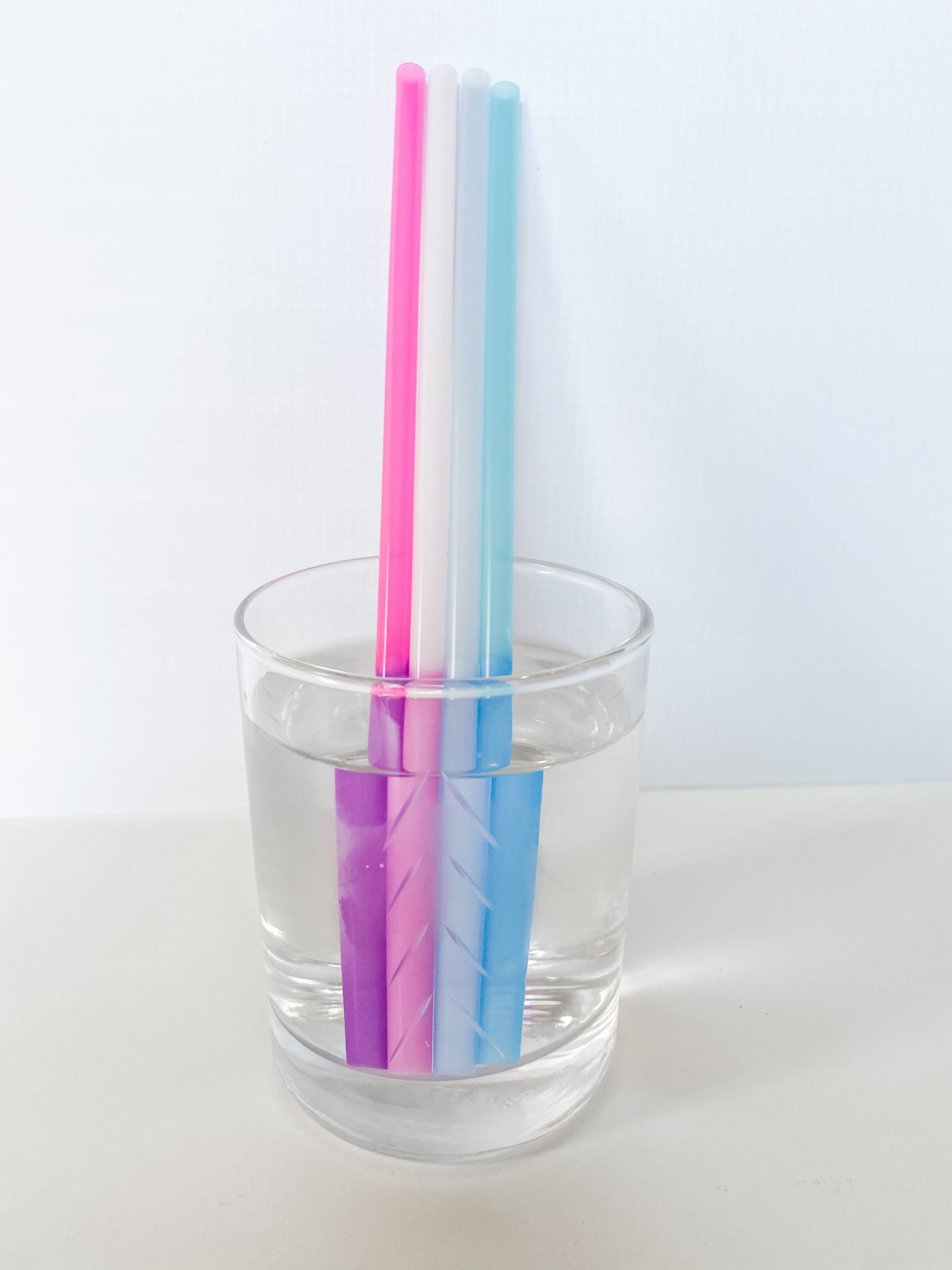 10 ORIGINAL Color Changing Easter Treats Reusable Plastic Straws 5
