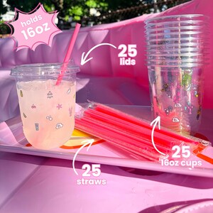 Schattige ijskoffiekopjes met deksel en rietjes | Vuile frisdrankbekers | Mocktailbekers | Kustbekerset | Bekers voor zwembadfeestjes | Pakket van 25 afbeelding 6