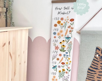 Personnalisé, toise en toile, courbe de croissance, décoration de fleurs sauvages, décoration pour filles, décoration de chambre de bébé, fleurs de chambre d'enfant, oeuvre d'art de fleurs sauvages