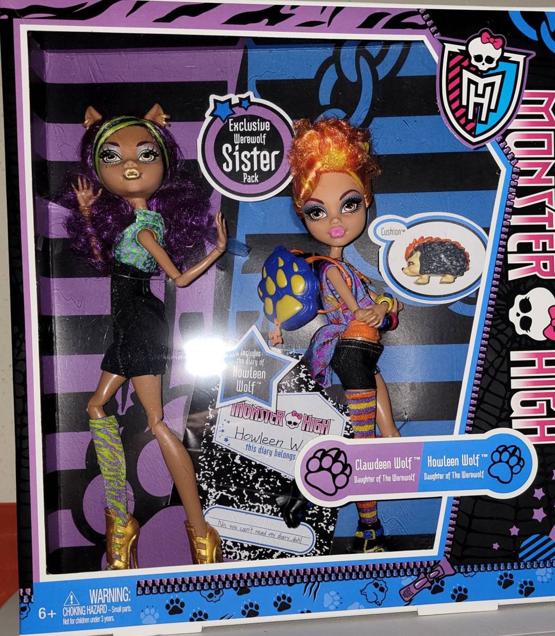 Werewolf Sisters Clawdeen and Howleen. Etsy