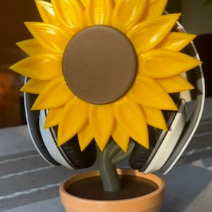 Sunflower Headphone Stand