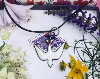 peace offering gift for girlfriend